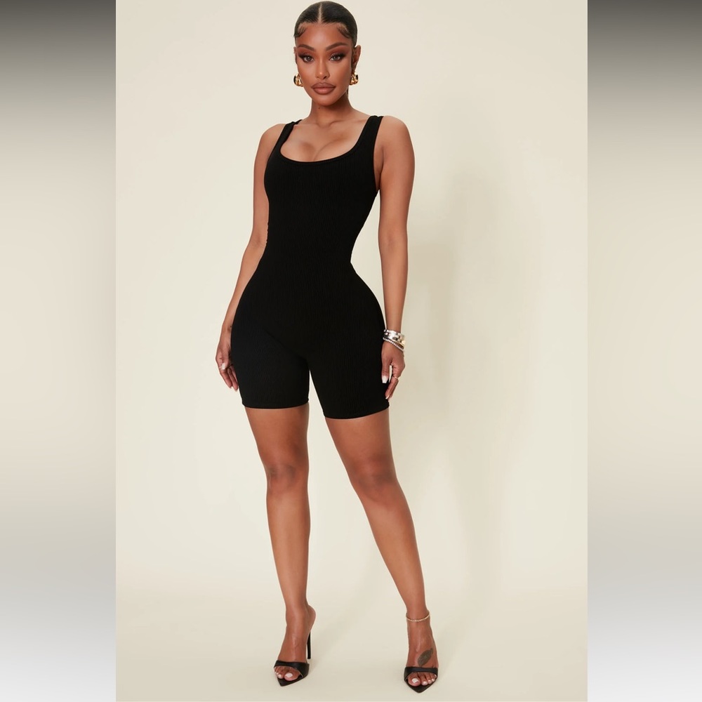 Black Snatched Romper